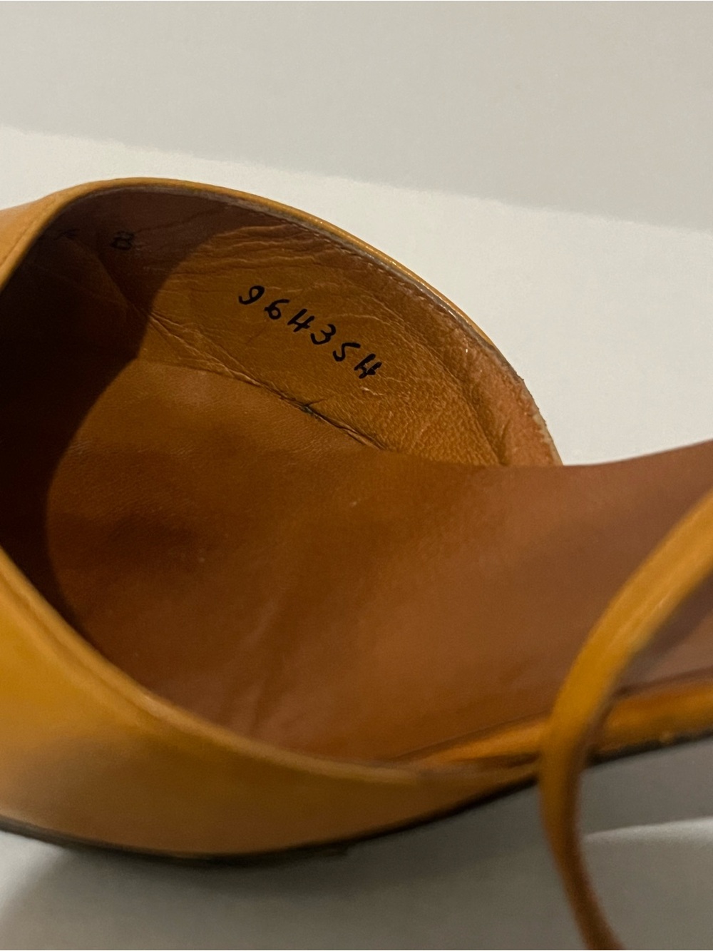 Vintage Christian Dior Souliers 1960s Mod yellow Patent Slingback Block Heel, - Picture 6 of 8